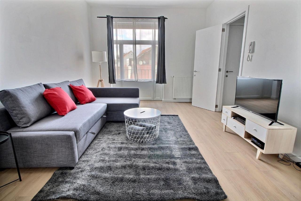 Rent A Flat - Bruxelles Appartement Buitenkant foto